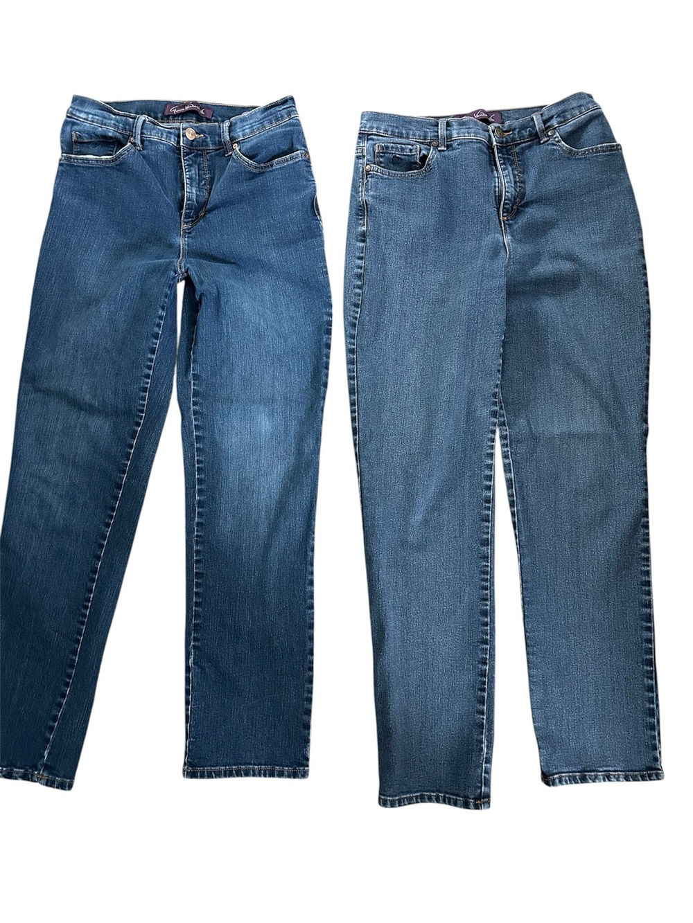 Gloria Vanderbilt Women's Medium Blue Straight-Leg Jeans Two Pairs